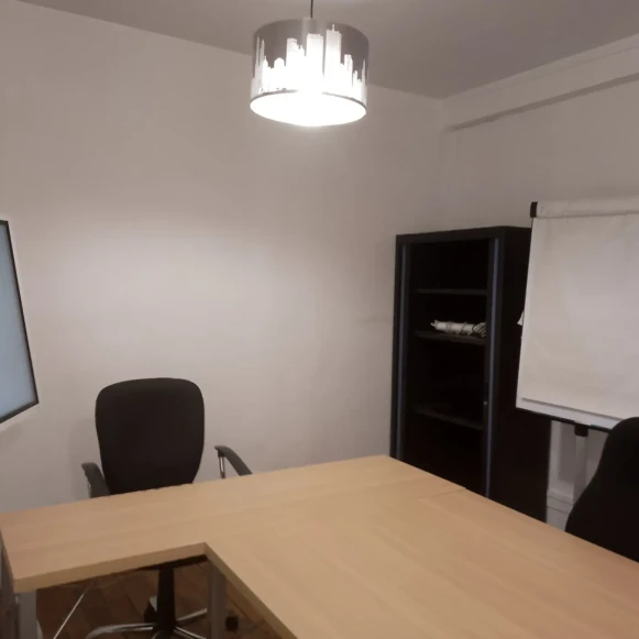 Bureau privé 20 m² 4 postes Location bureau Boulevard Voltaire Paris 75011 - photo 18