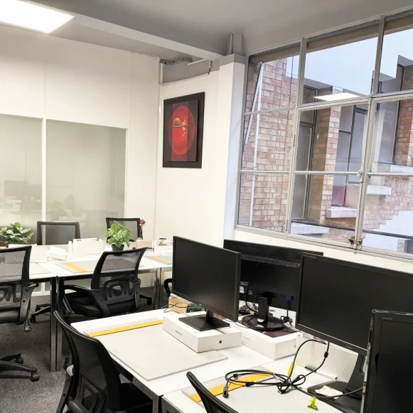 Bureau privé 24 m² 8 postes Coworking Rue de Richelieu Paris 75002 - photo 2