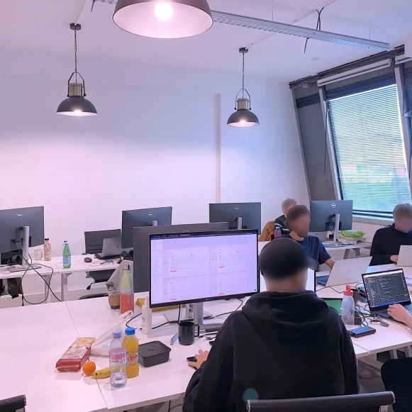 Bureau privé 53 m² 12 postes Location bureau Rue de Paradis Paris 75010 - photo 1
