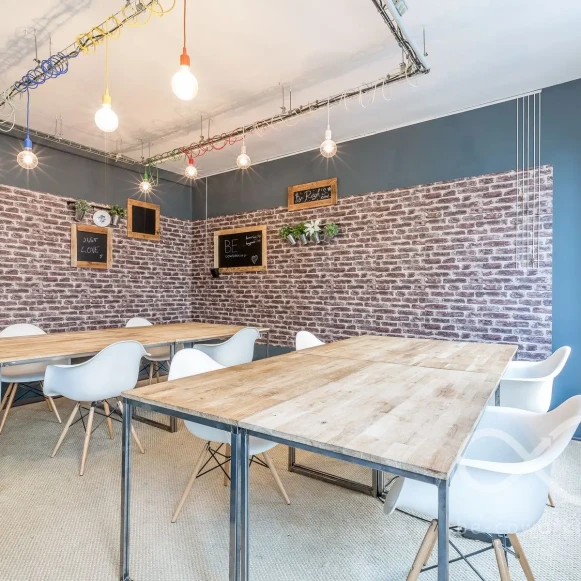 Open Space  1 poste Coworking Rue de la Jonquière Paris 75017 - photo 1