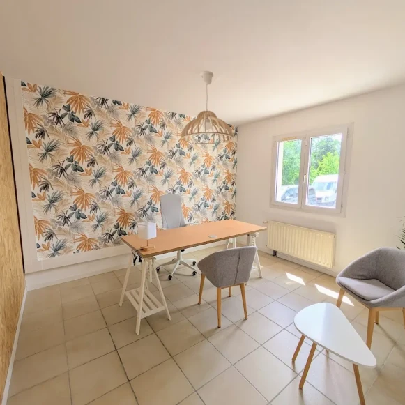 Bureau privé 13 m² 3 postes Location bureau Rue de la Loire Sainte-Luce-sur-Loire 44980 - photo 1