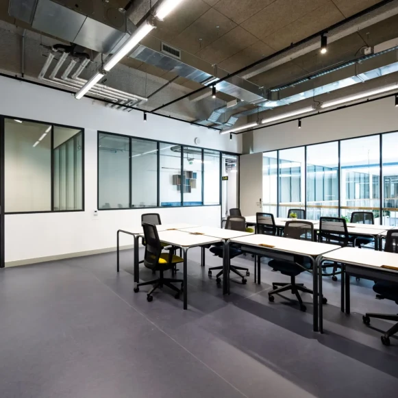 Bureau privé 70 m² 14 postes Coworking Rue Marc Sangnier Bègles 33130 - photo 11