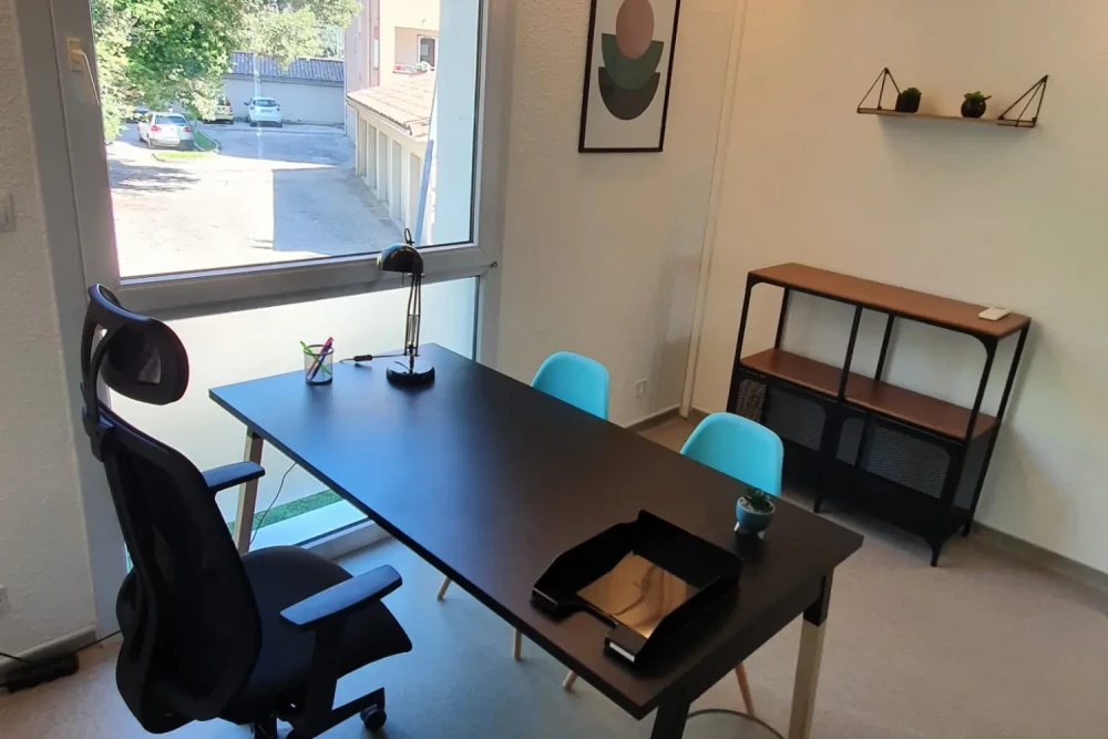 Bureau privé - 26200 - 1 poste - 429€