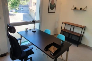 Bureau privé - 26200 - 1 poste - 429€