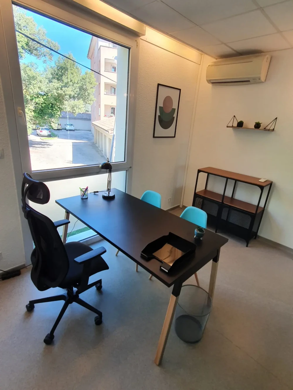 Bureau privé - 26200 - 1 poste - 429€