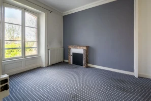 Bureau privé - 35700 - 3 postes - 660€
