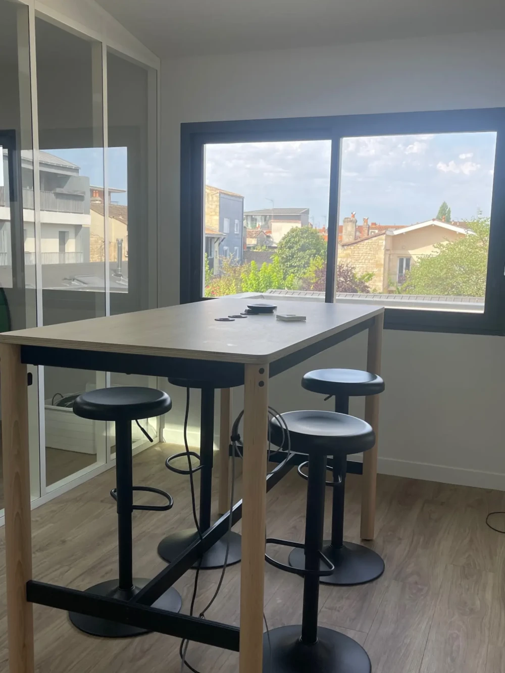 Bureau privé - 33000 - 6 postes - 1000€