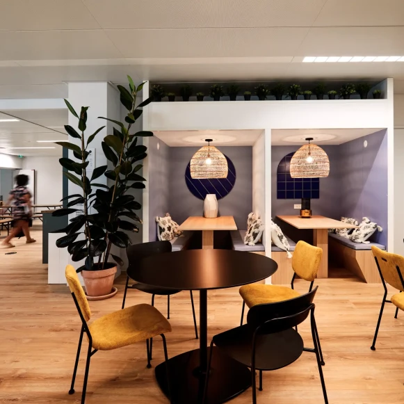 Bureau privé 19 m² 4 postes Coworking Rue de Clichy Saint-Ouen-sur-Seine 93400 - photo 1