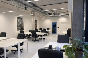 Open Space - 75019 - 20 postes - 460€
