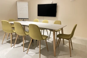 Open Space - 69001 - 10 postes - 300€