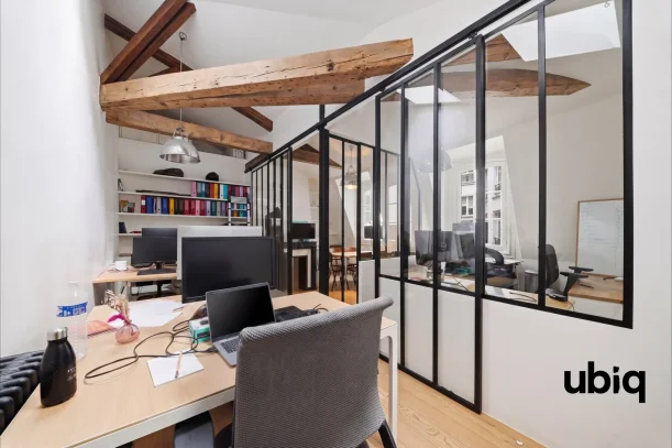 Espace indépendant - 75008 - 18 postes - 7900€