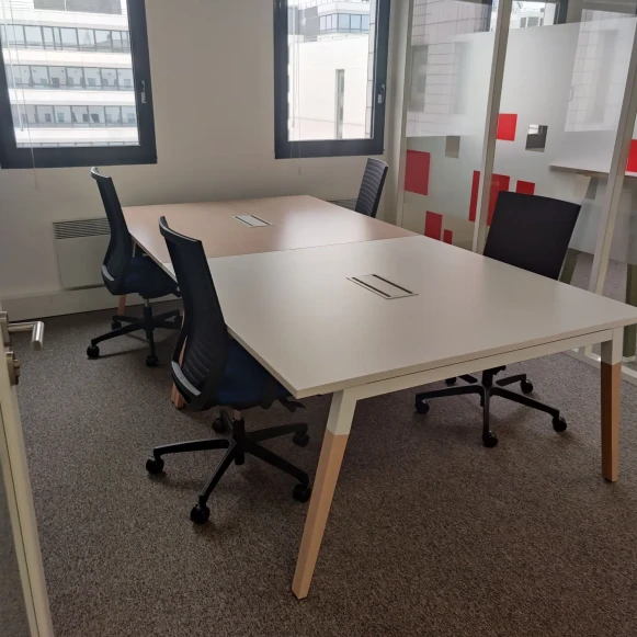 Bureau privé 95 m² 15 postes Location bureau Avenue Georges Clemenceau Nanterre 92000 - photo 4