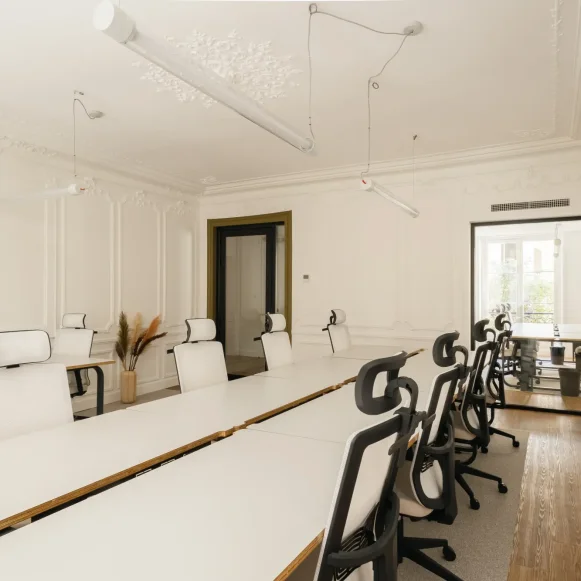 Espace indépendant 210 m² 32 postes Coworking Rue Washington Paris 75008 - photo 5