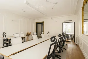 Espace indépendant - 75008 - 32 postes - 19800€
