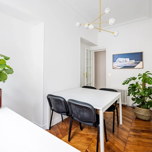 Bureau privé 20 m² 4 postes Location bureau Rue Michel Ange Paris 75016 - photo 5