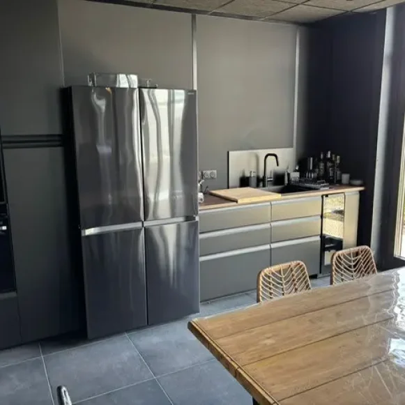 Open Space  4 postes Coworking Route de Corbas Vénissieux 69200 - photo 4