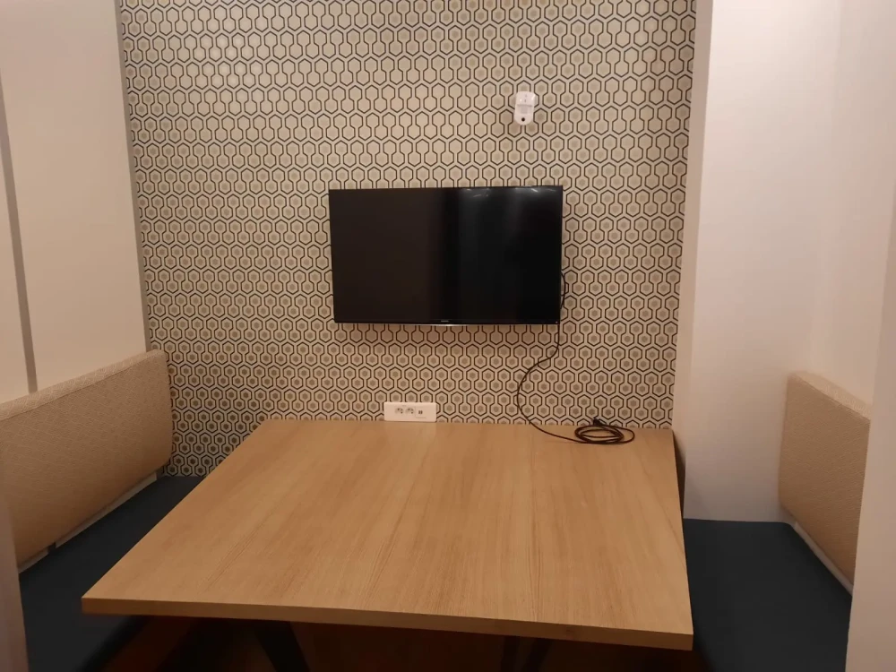 Bureau privé - 75008 - 6 postes - 3000€