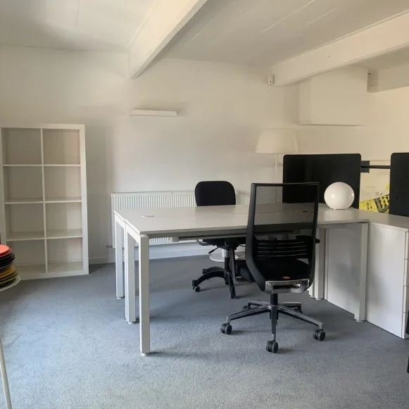 Open Space  2 postes Location bureau Rue Montgolfier Marcq-en-Barœul 59700 - photo 4