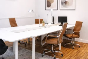 Bureau privé - 75010 - 5 postes - 2250€