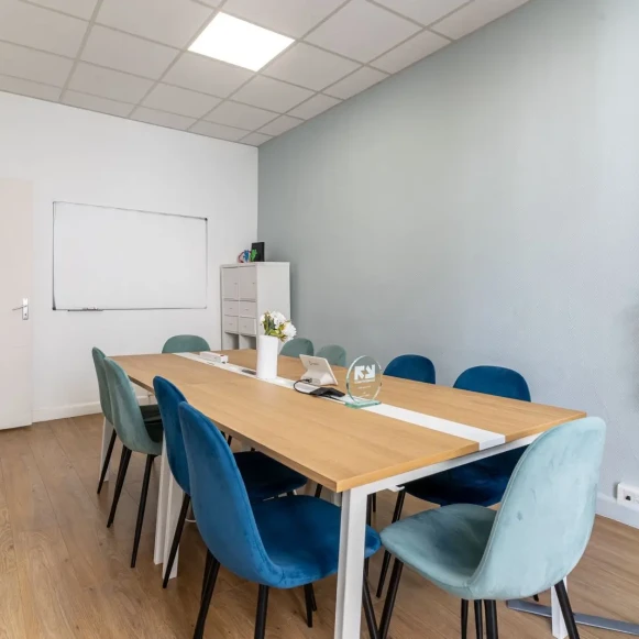 Espace indépendant 110 m² 18 postes Location bureau Rue de Richelieu Paris 75002 - photo 6