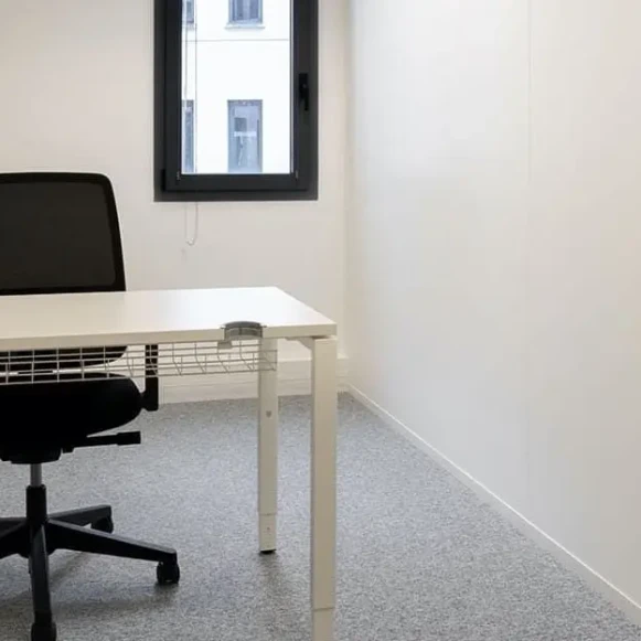 Bureau privé 16 m² 4 postes Coworking Rue Jean Mermoz Maisons-Laffitte 78600 - photo 3