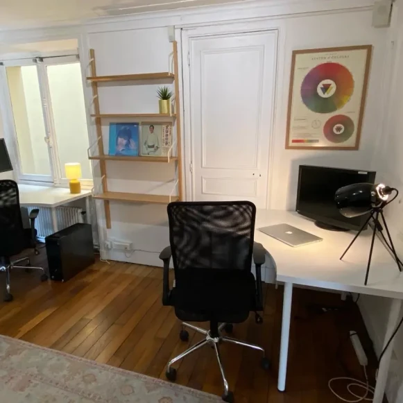 Bureau privé 11 m² 2 postes Coworking Boulevard Poissonnière Paris 75009 - photo 3