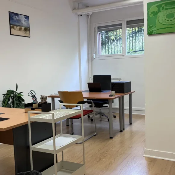 Bureau privé 21 m² 4 postes Coworking Avenue Jean Moulin Montreuil 93100 - photo 7