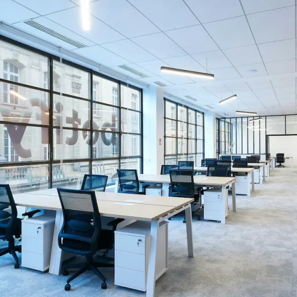 Espace indépendant 843 m² 106 postes Location bureau Rue d'Amsterdam Paris 75009 - photo 1