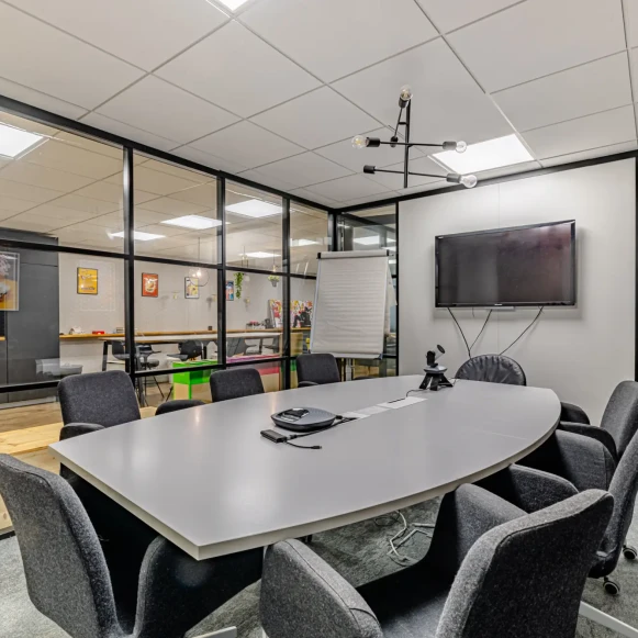 Espace indépendant 75 m² 22 postes Coworking Rue de Rochechouart Paris 75009 - photo 1