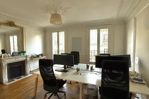 Bureau privé - 75008 - 6 postes - 2200€