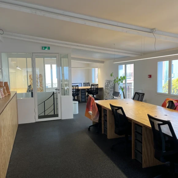 Bureau privé 60 m² 17 postes Coworking Rue de la Révolution Montreuil 93100 - photo 9