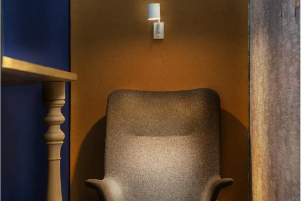 Bureau privé - 42000 - 3 postes - 650€