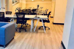 Espace indépendant - 75015 - 20 postes - 4490€