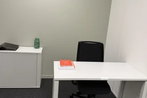 Bureau privé - 01000 - 2 postes - 544€