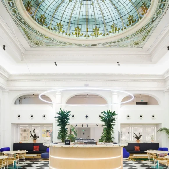 Bureau privé 24 m² 8 postes Location bureau Rue Jules Lefebvre Paris 75009 - photo 1