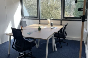 Bureau privé - 44300 - 3 postes - 650€