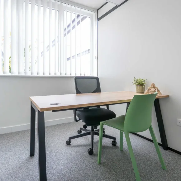 Bureau privé 13 m² 1 poste Coworking Rue de l'Industrie Mundolsheim 67450 - photo 2