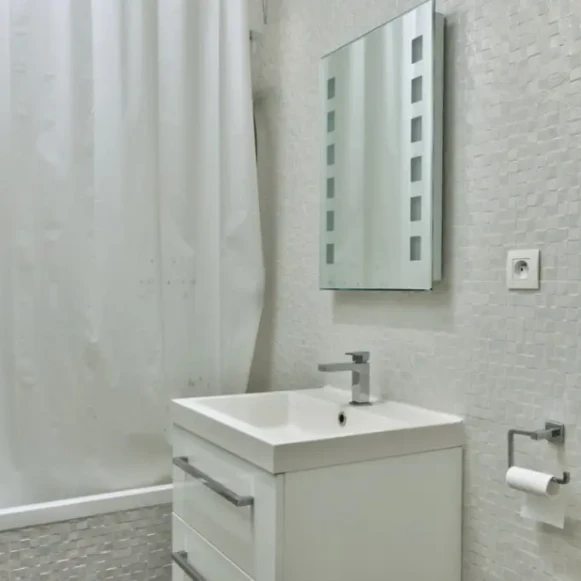 Bureau privé 14 m² 3 postes Location bureau Avenue Moderne Paris 75019 - photo 11