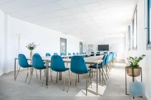 Bureau privé - 86000 - 30 postes - 4035€