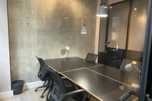 Bureau privé - 75008 - 4 postes - 1990€