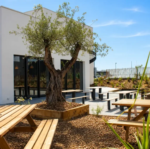 Open Space  24 postes Coworking Rue de Rome Sainte-Soulle 17220 - photo 3
