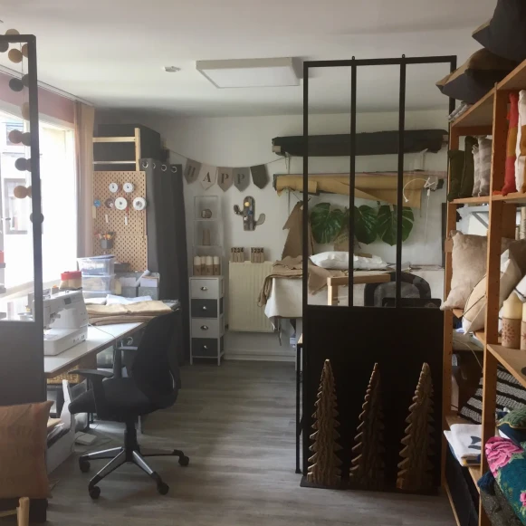 Bureau privé 30 m² 4 postes Location bureau  Feucherolles 78810 - photo 1