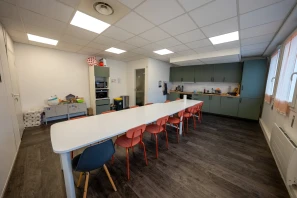 Espace indépendant - 93170 - 6 postes - 1283€