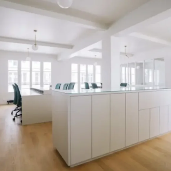 Bureau privé 42 m² 6 postes Coworking Cité Paradis Paris 75010 - photo 6