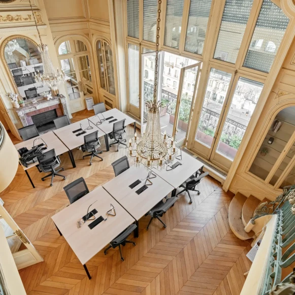 Espace indépendant 380 m² 50 postes Location bureau Avenue Carnot Paris 75017 - photo 4