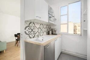 Espace indépendant - 75002 - 12 postes - 5500€