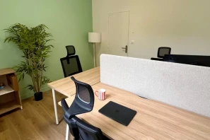 Bureau privé - 33300 - 3 postes - 990€