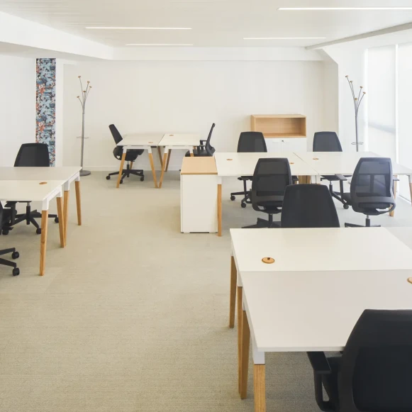 Bureau privé 170 m² 47 postes Location bureau Rue Washington Paris 75008 - photo 7