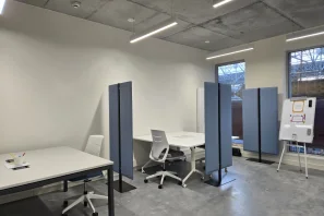Open Space - 59800 - 11 postes - 266€