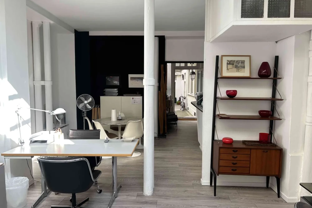 Bureau privé - 75011 - 15 postes - 7200€